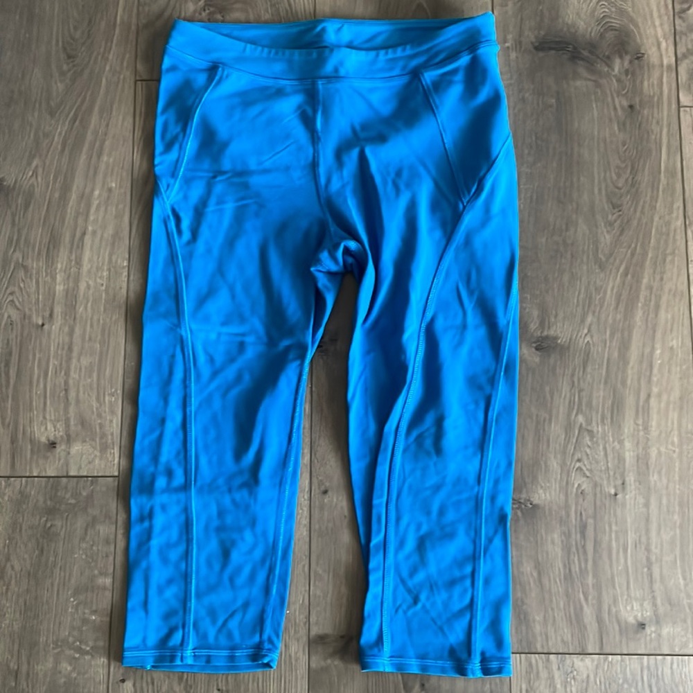 ALO Crop pants sz.Med